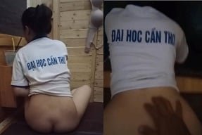 Meu irmão impõe sua irmã a fazer amor