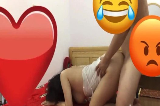 Mesmo uma hora, seu namorado Skylar Vox foda sua boceta